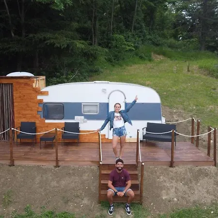 La Taverna キャンプ場 Fontanelice